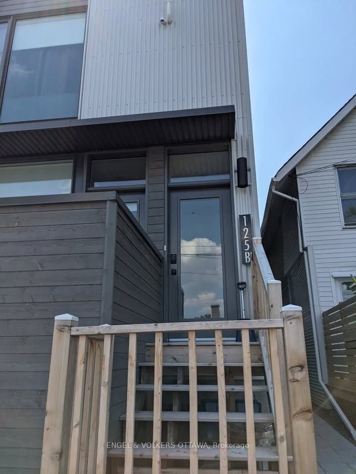 125 Carruthers Ave - Photo 2 of 6