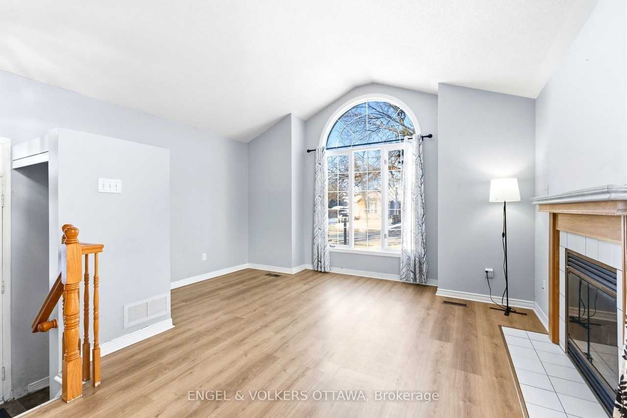 18 Steeple Chase Dr - Photo 5 of 28