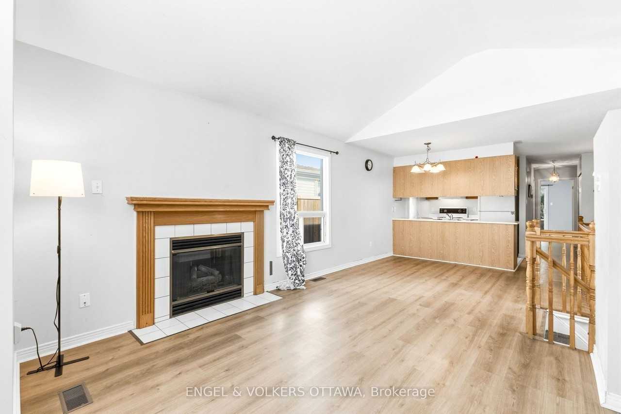 18 Steeple Chase Dr - Photo 7 of 28