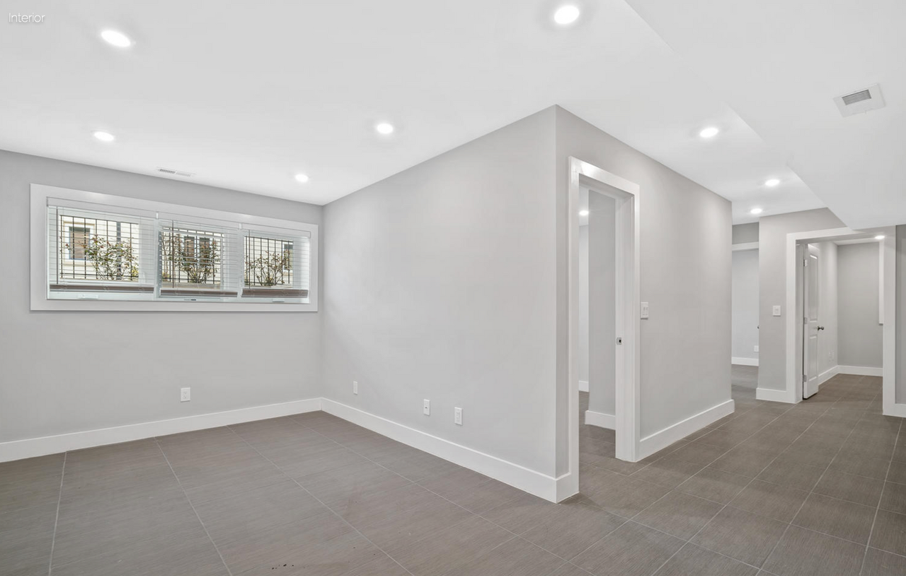 3323 13th St. SE - Photo 5 of 8