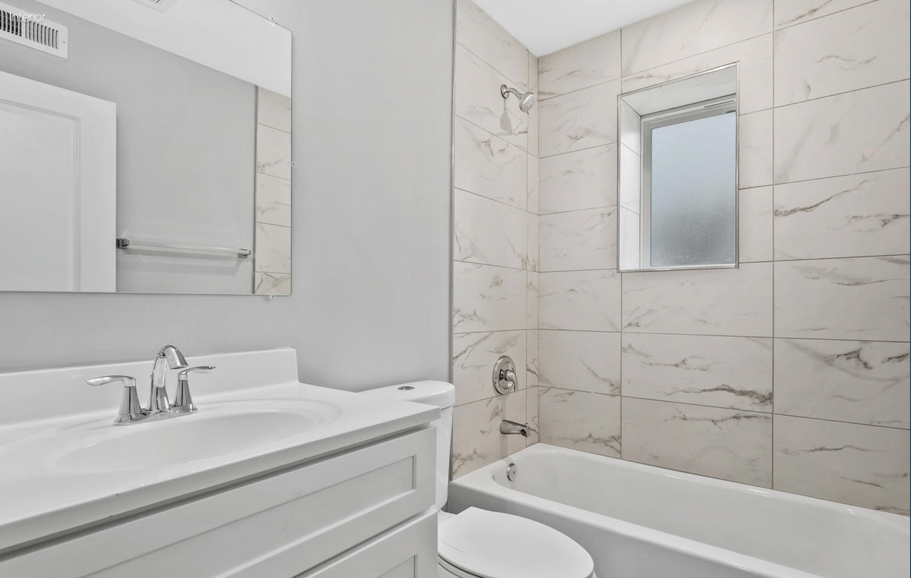 3323 13th St. SE - Photo 7 of 8