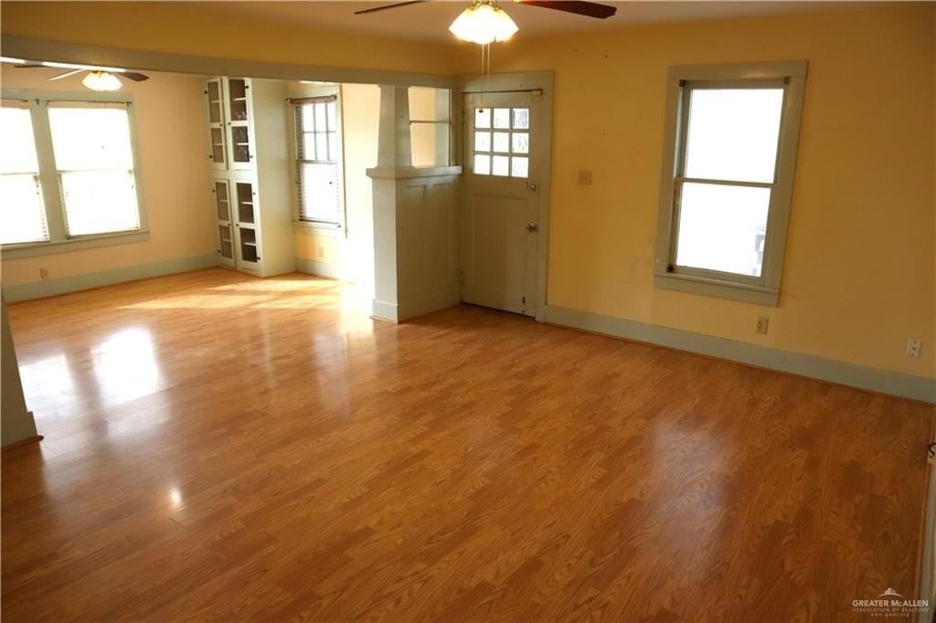 311 W 8th St - Photo 2 of 15