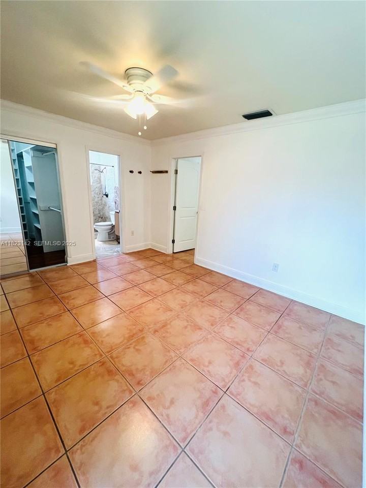 13065 Southwest 263rd Terrace #NA - Photo 4 of 30