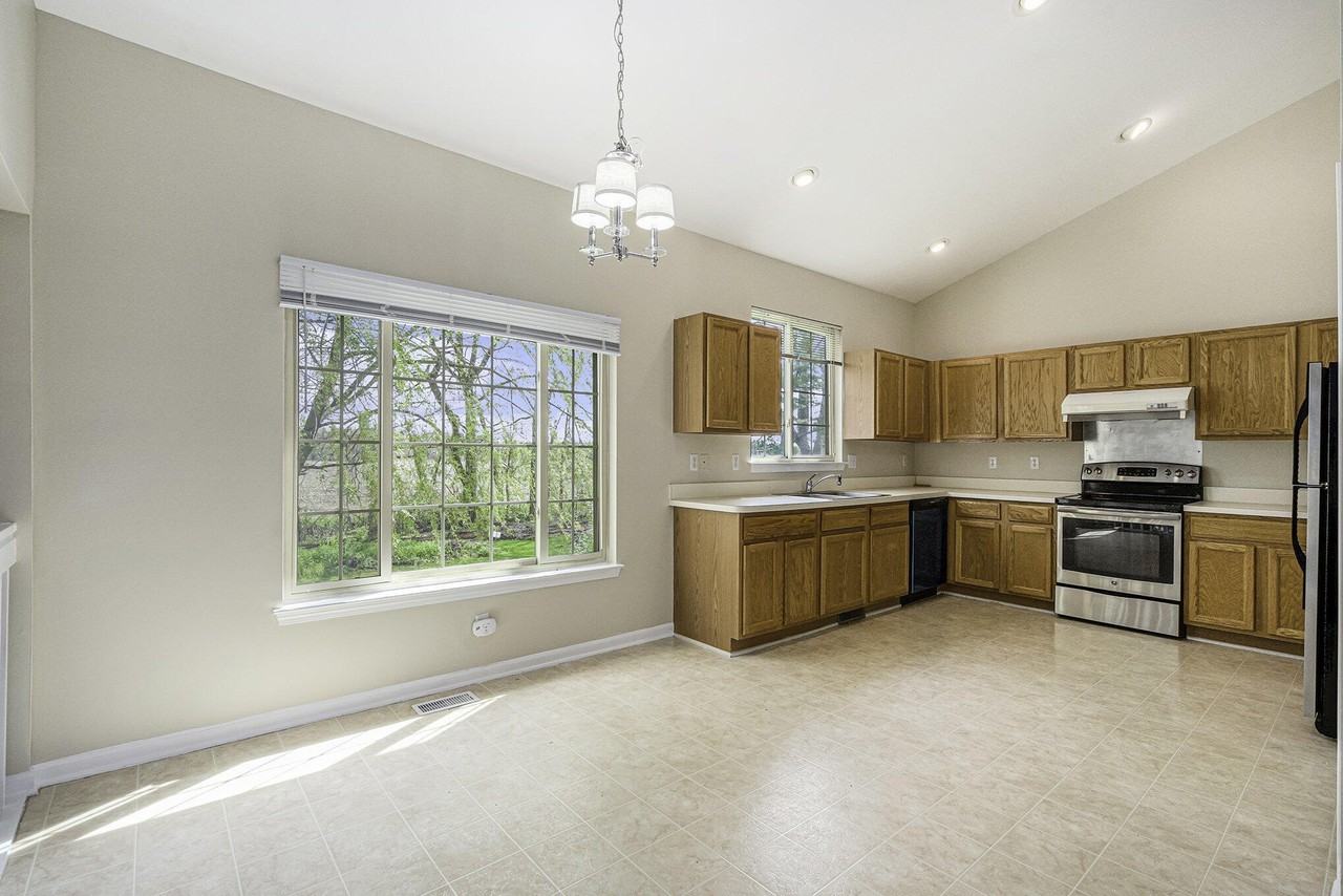 5913 Lafayette Ln - Photo 7 of 23