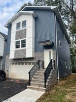 featured image of 81 N Clinton St #2