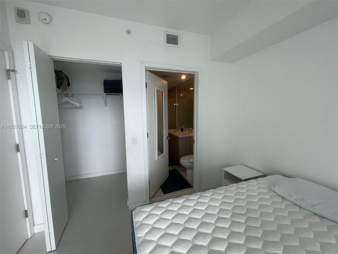 501 Northeast 31st Street #1005 - Photo 6 of 28