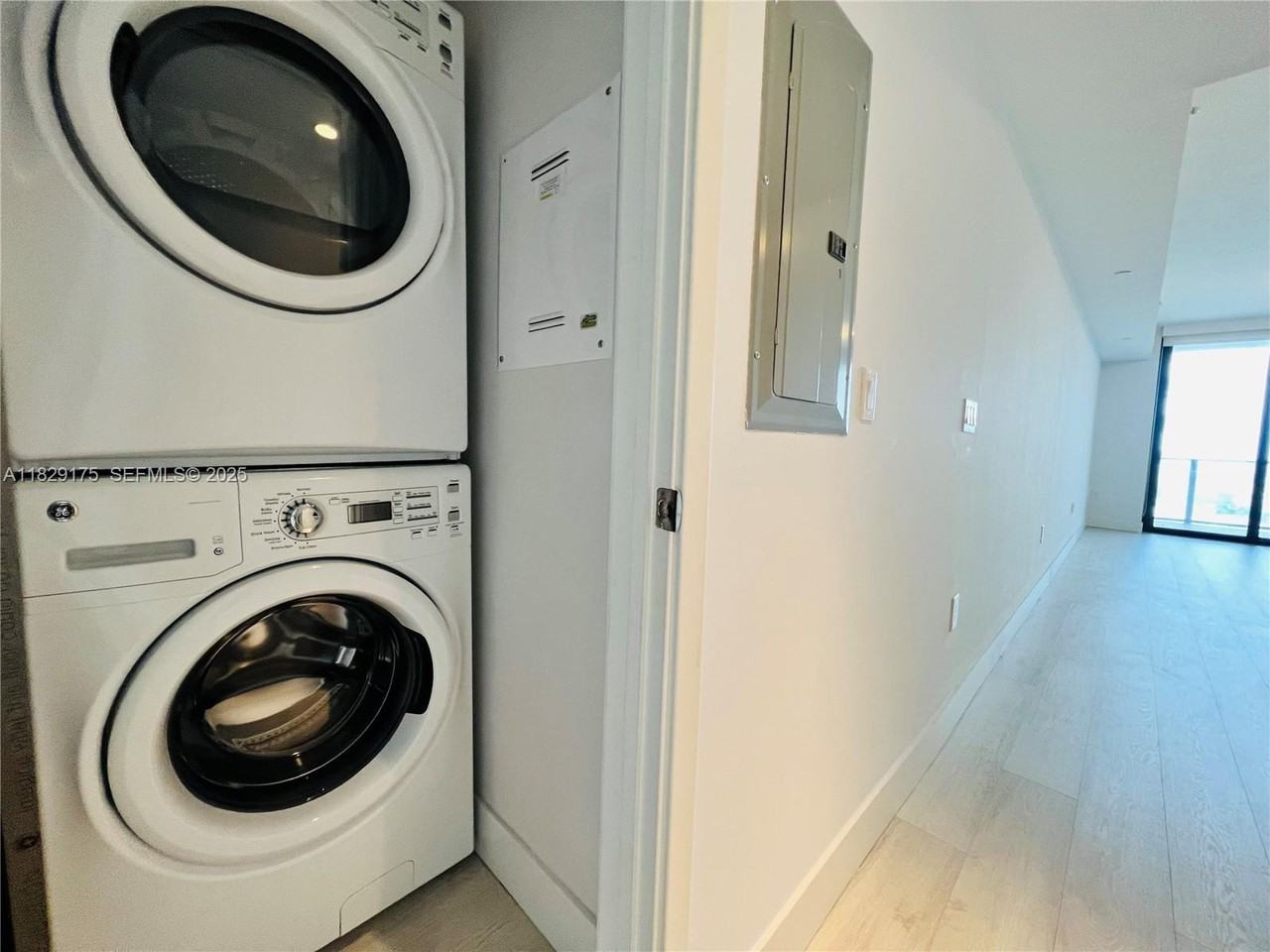 1010 Brickell Avenue #4510 - Photo 3 of 29