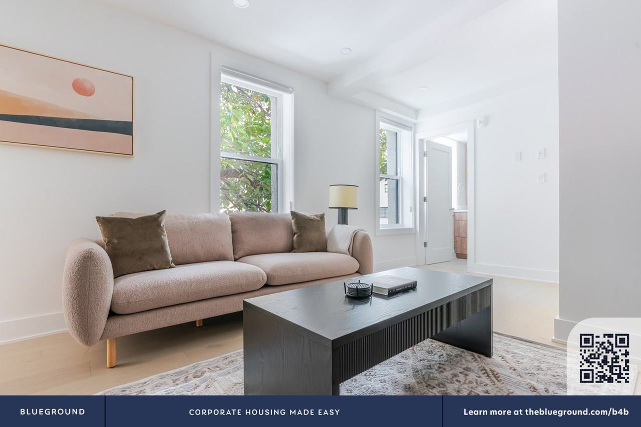 2116 Kalorama Rd Nw #1207 - Photo 6 of 24