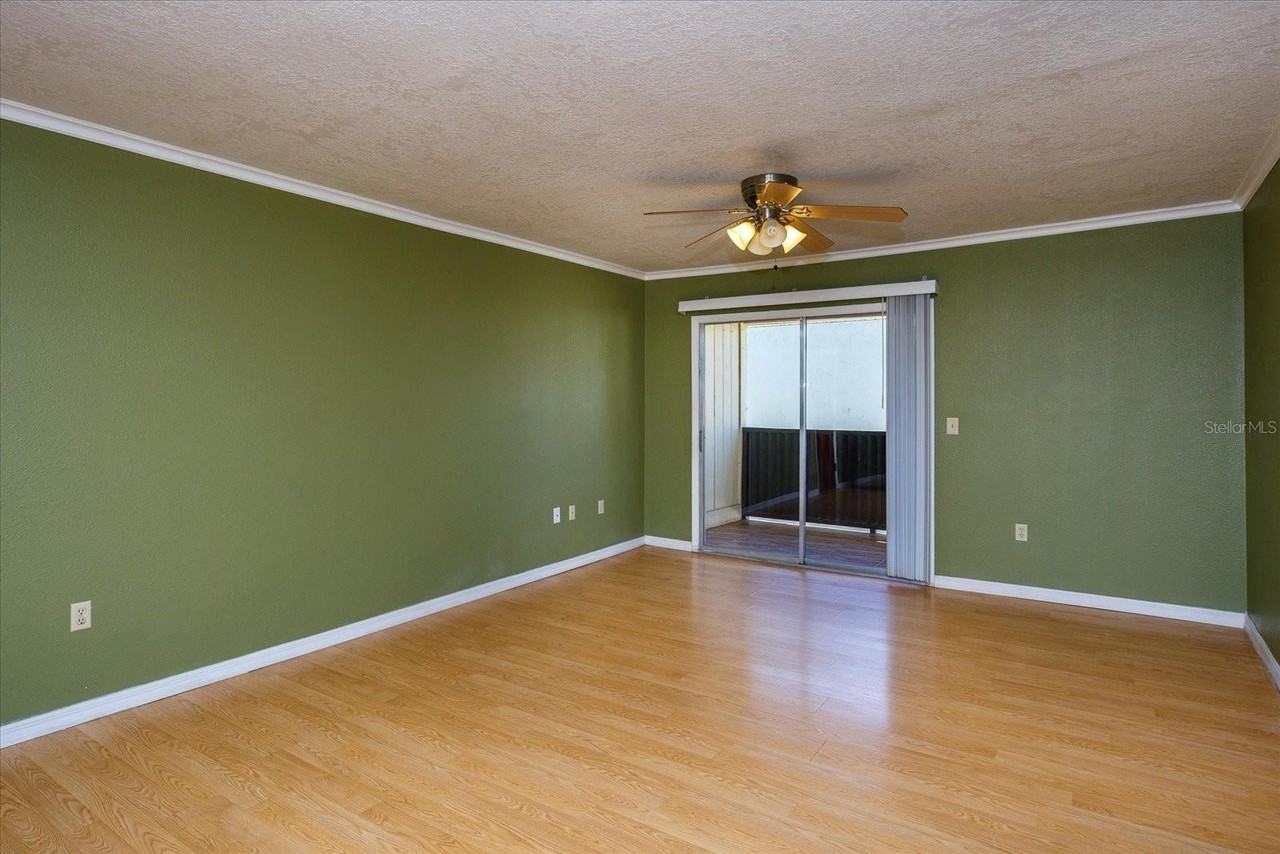 908 Lake Destiny Rd #E - Photo 6 of 20