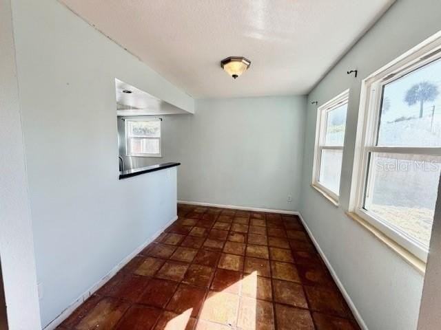 105 Margo Ln - Photo 5 of 19