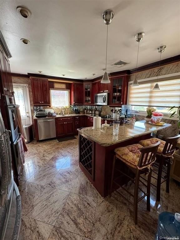 830 Pepperidge Rd - Photo 2 of 15