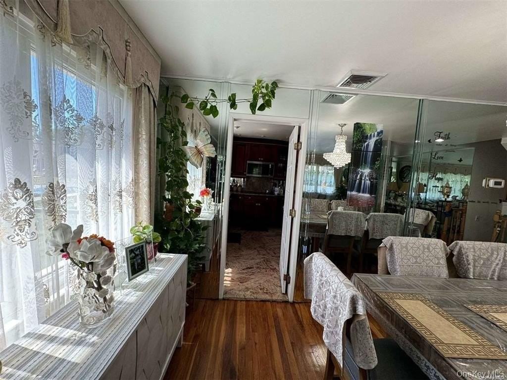 830 Pepperidge Rd - Photo 4 of 15