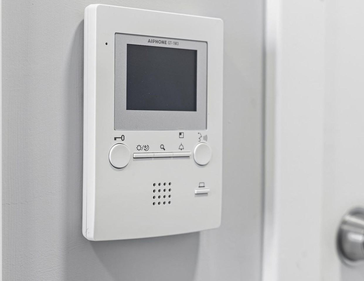 95 Broadway #1240270P - Photo 7 of 23