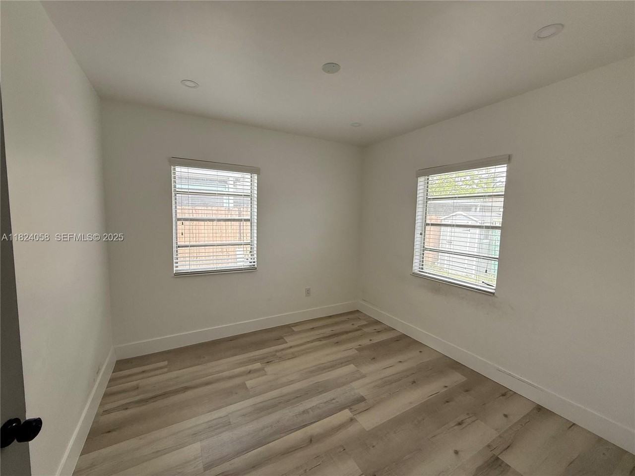 3902 East 8th Court #1 - Photo 6 of 19