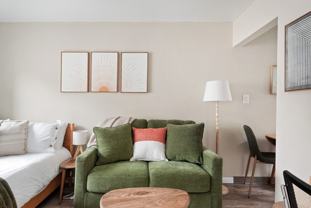 5248 Se Stark St - Photo 1 of 1