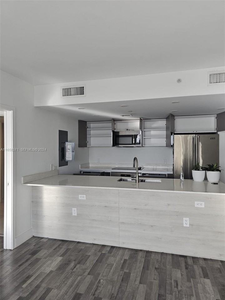 13800 Highland Drive #602 - Photo 2 of 15