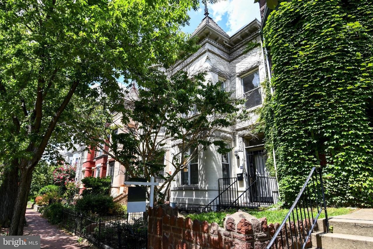 11 R St Nw - Photo 2 of 50