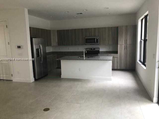 20957 Northwest 1st Court #20957 - Photo 2 of 2