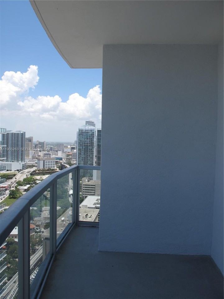 1060 Brickell Avenue #3615 - Photo 3 of 7