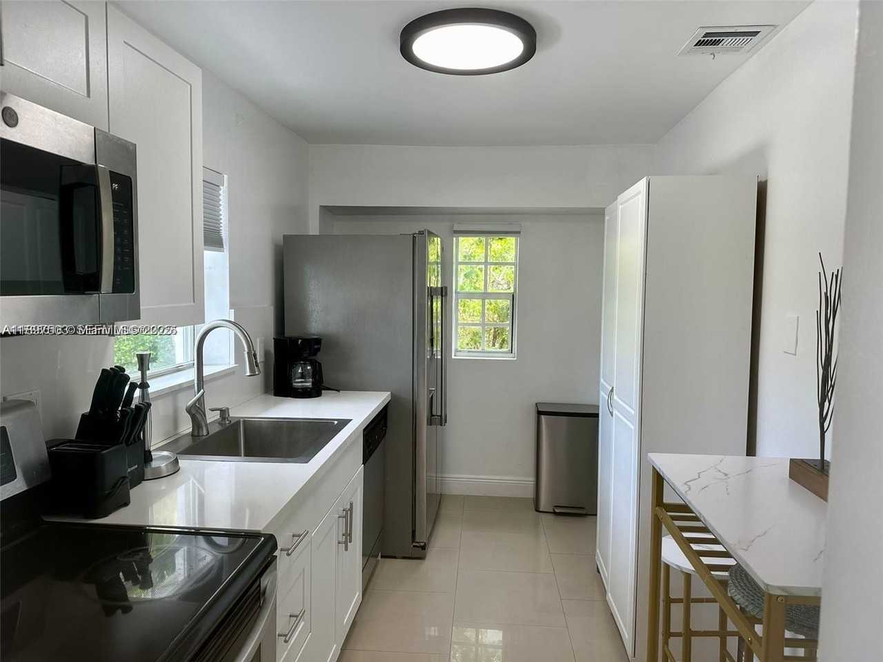 6966 Byron Avenue #101 - Photo 7 of 9