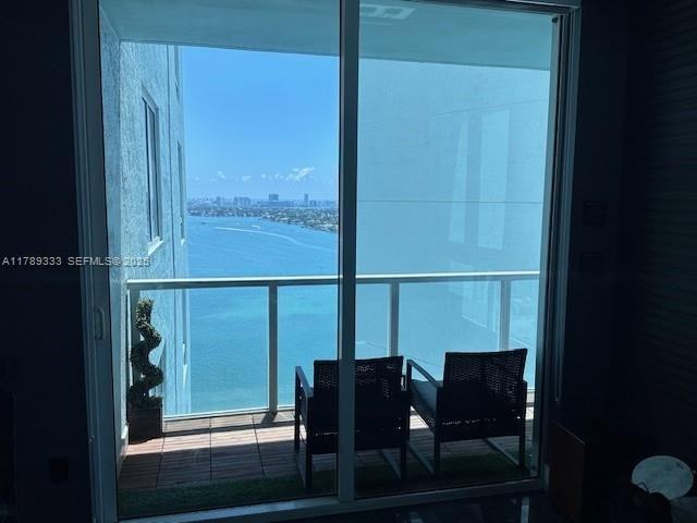 1900 North Bayshore Drive #2605 - Photo 2 of 49