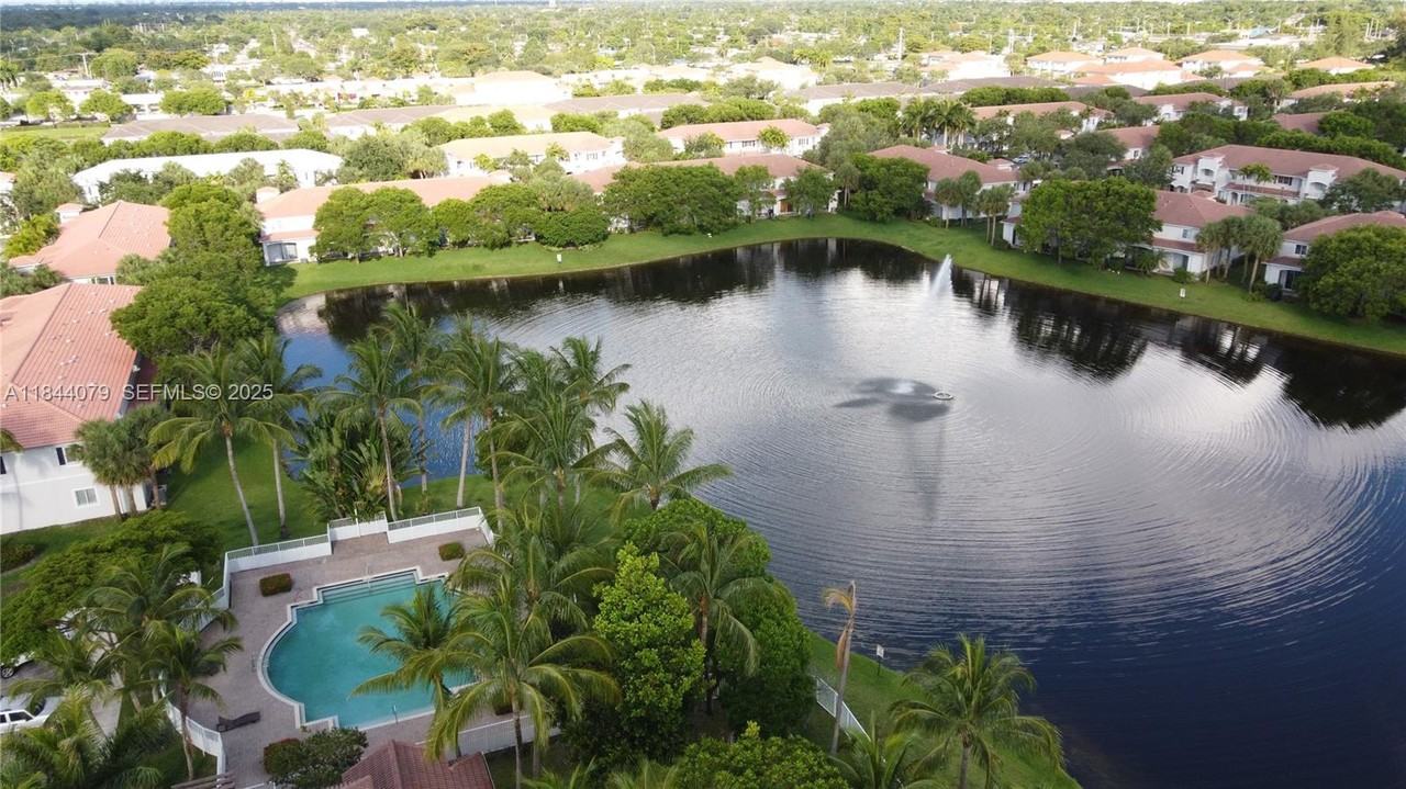 2764 Southwest 83rd Terrace #106 - Photo 2 of 33