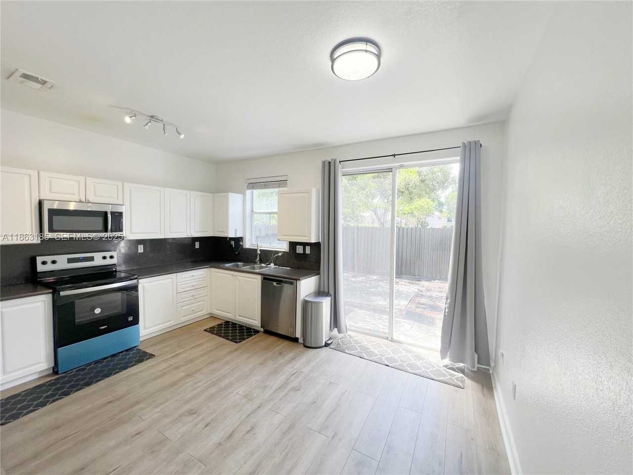 5430 Northwest 107th Avenue #606 - Photo 2 of 18