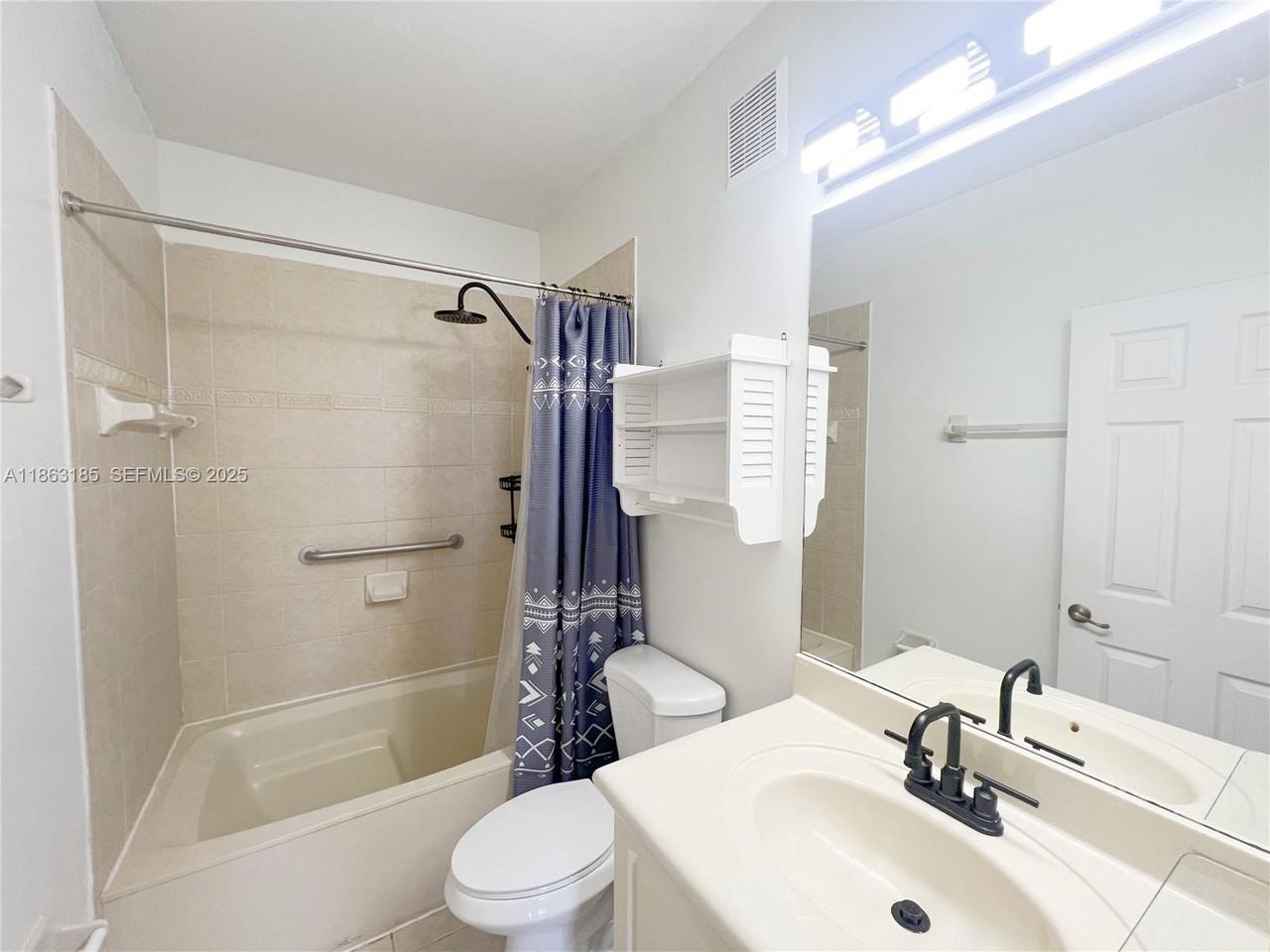 5430 Northwest 107th Avenue #606 - Photo 6 of 18