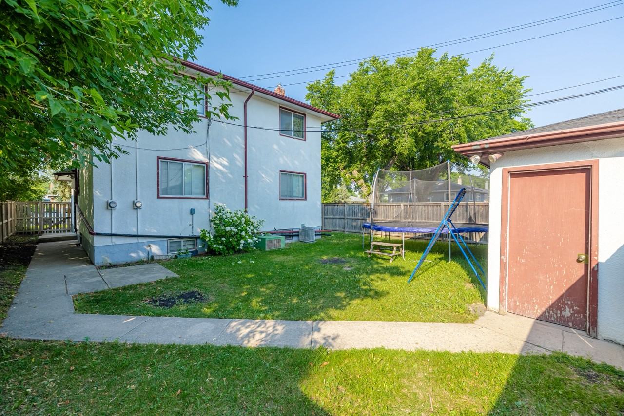 409 Semple Avenue - Photo 3 of 20