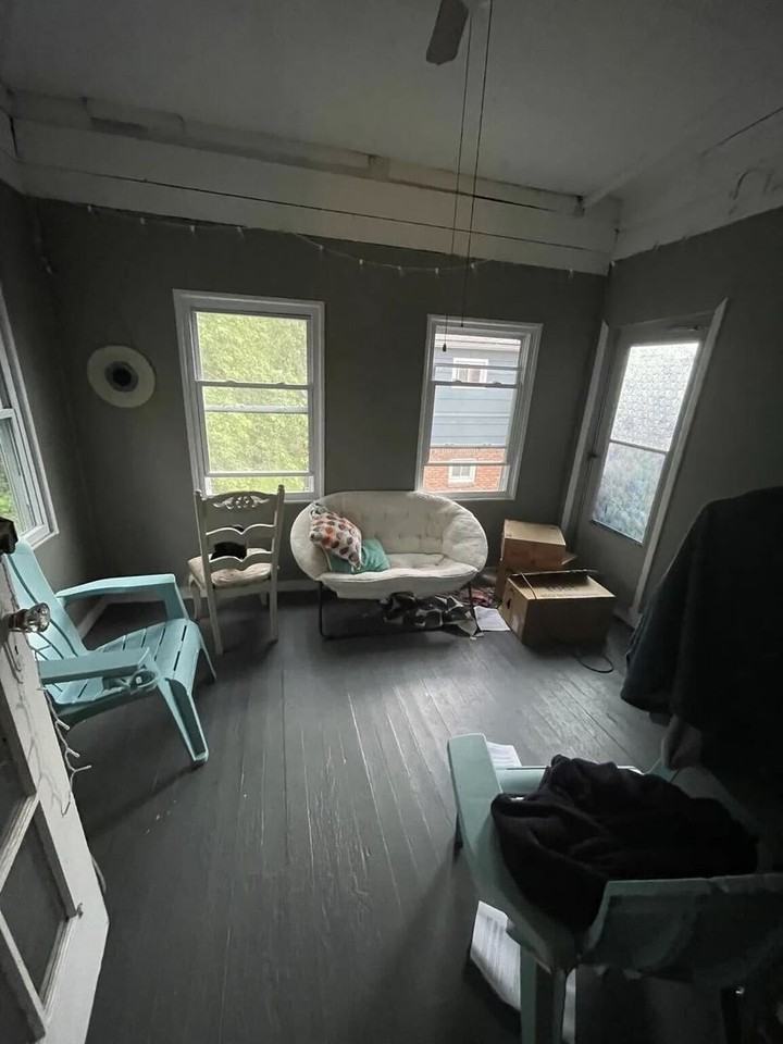 40 Parkwood St - Photo 7 of 11