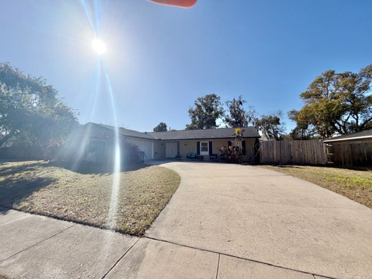 105 Margo Ln - Photo 2 of 19