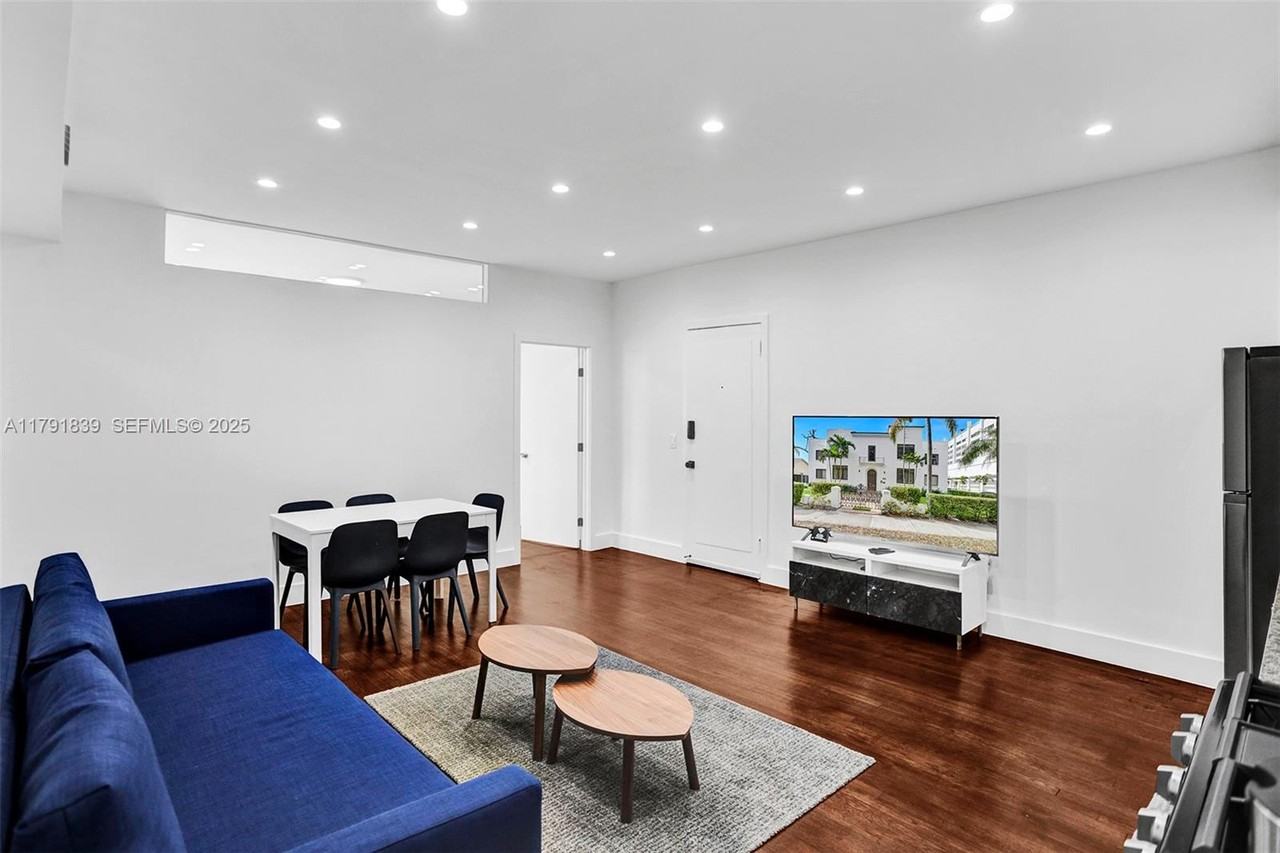 1656 Polk Street #1 - Photo 6 of 33