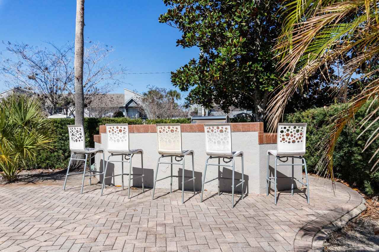 Esplanade - Photo 6 of 47