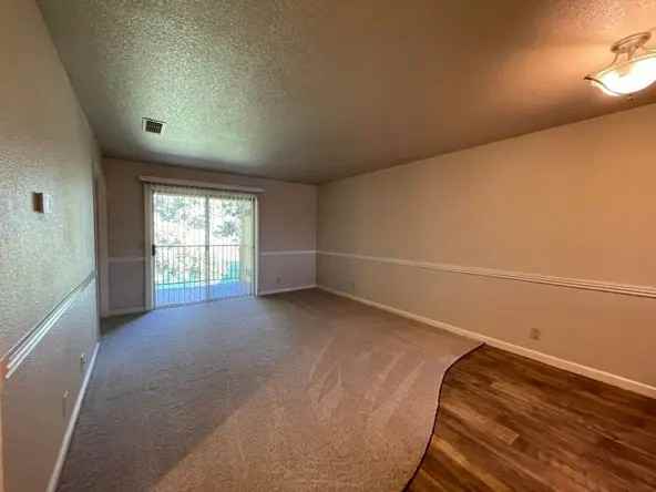 El Camino Ave (5325) - Photo 6 of 18