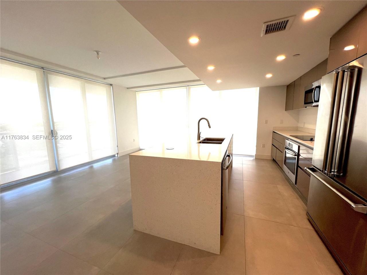 13800 Highland Drive #601 - Photo 6 of 42