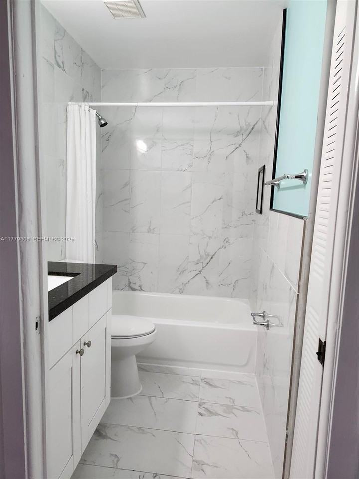 312 Northwest 114th Avenue #4 - Photo 5 of 17