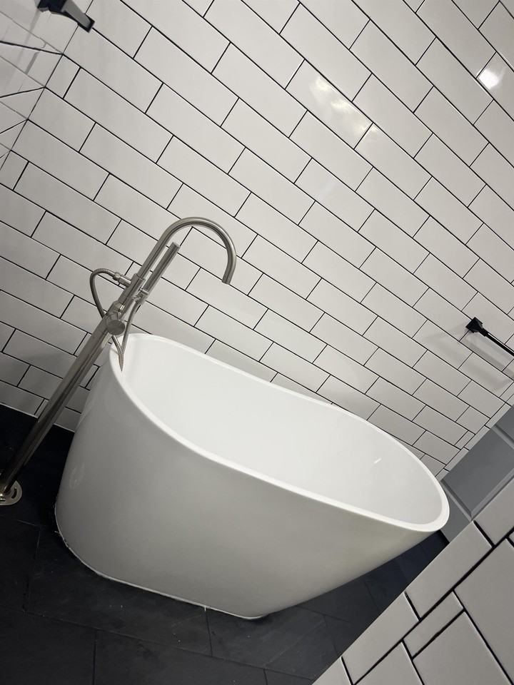 110 Hemlock St - Photo 6 of 18