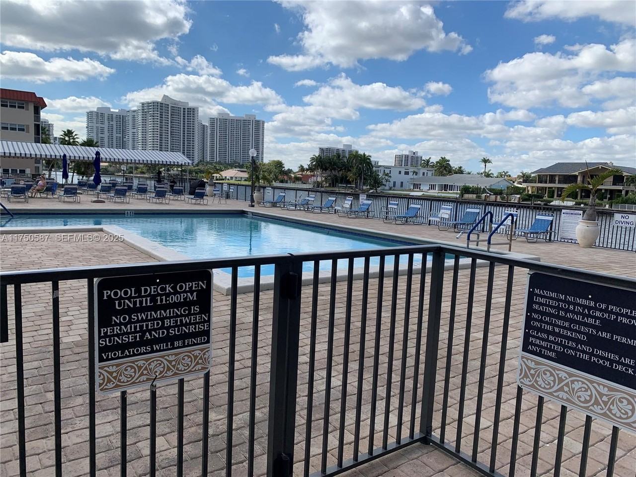 2049 South Ocean Drive #1510 - Photo 6 of 17