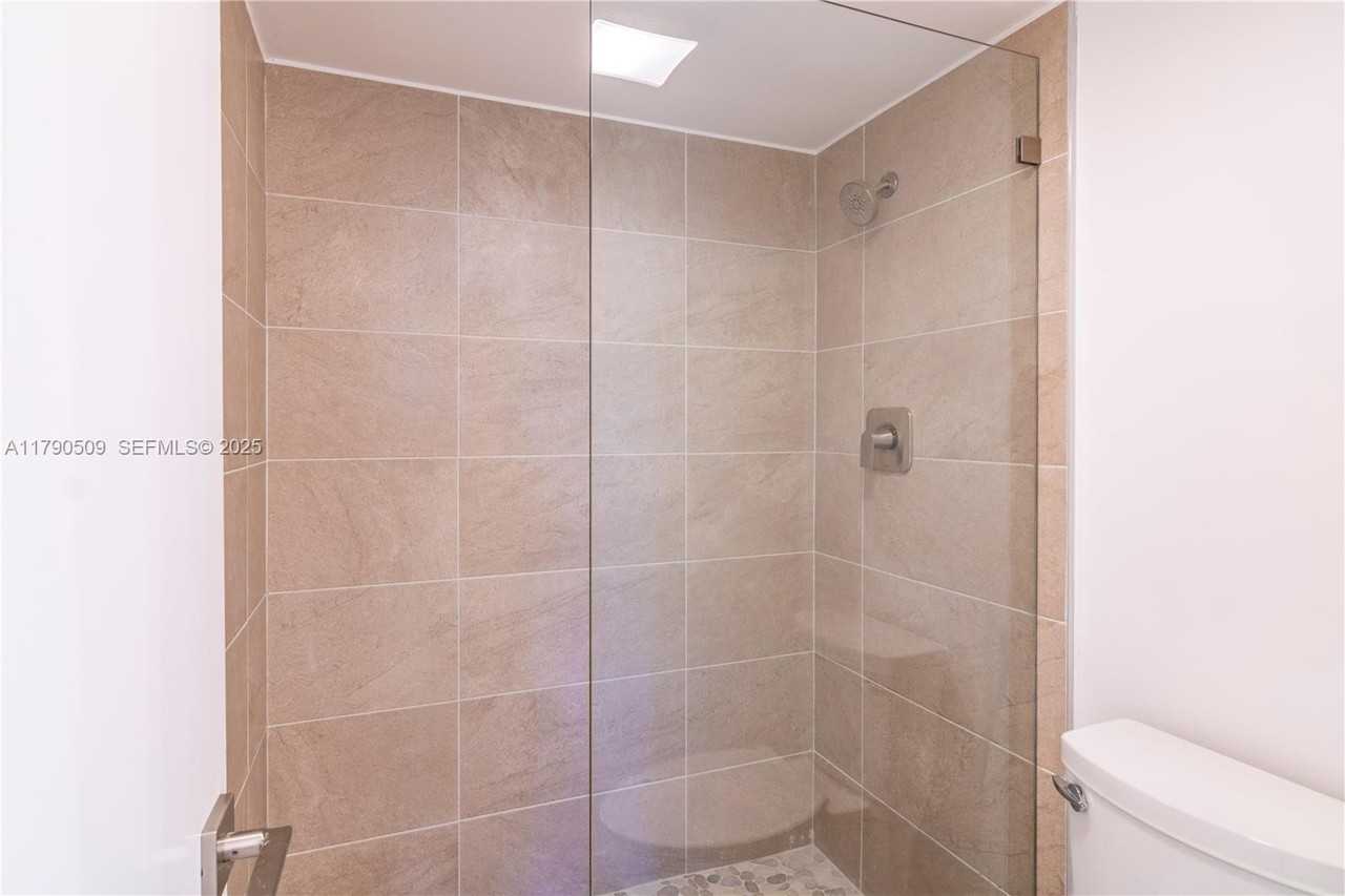 100 Bayview Drive #314 - Photo 4 of 22