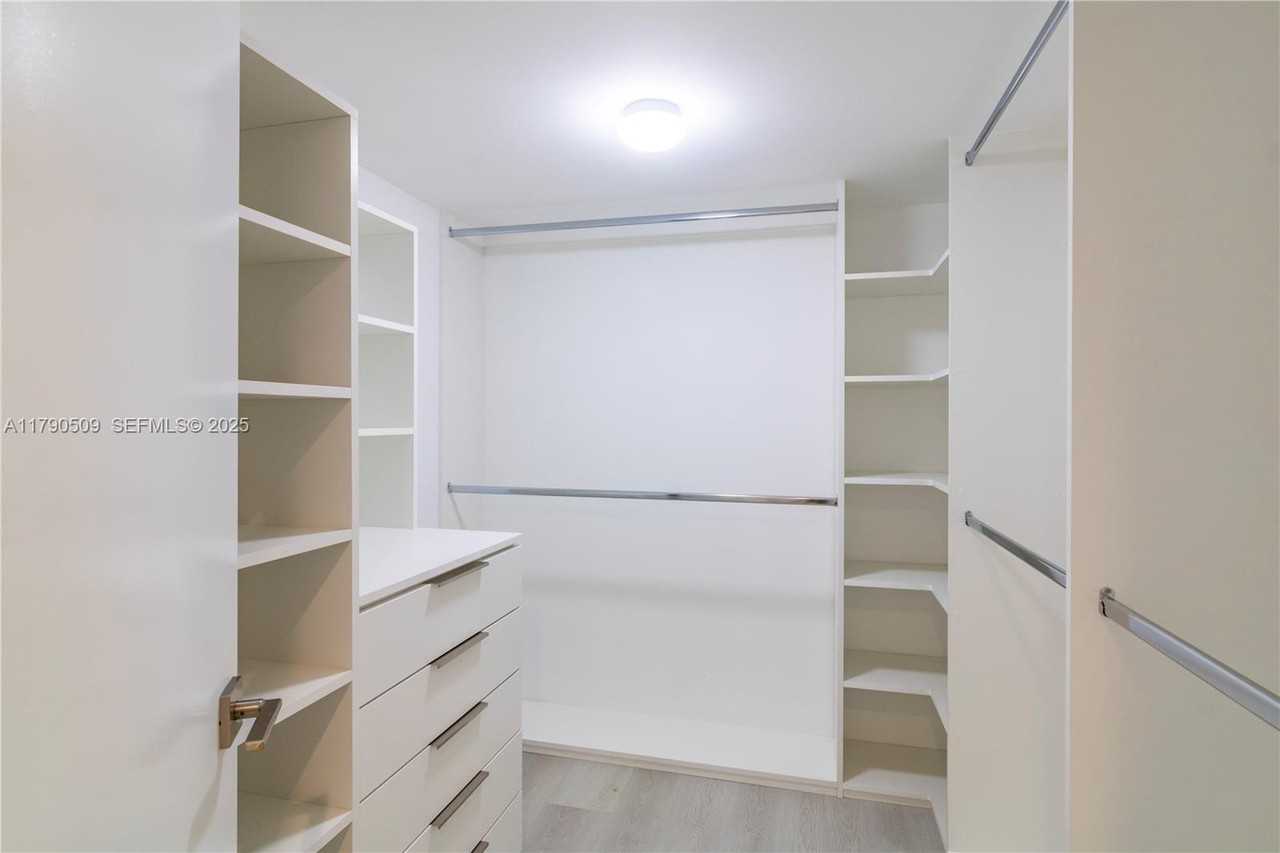 100 Bayview Drive #314 - Photo 6 of 22