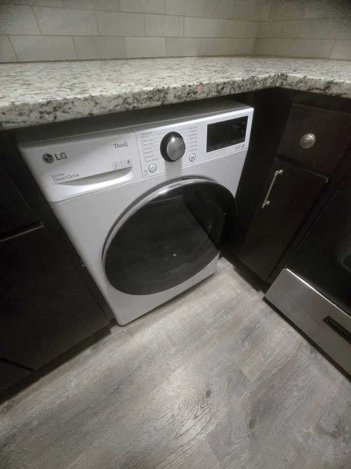 W Barry Ave & N Sheridan Rd - Photo 4 of 11