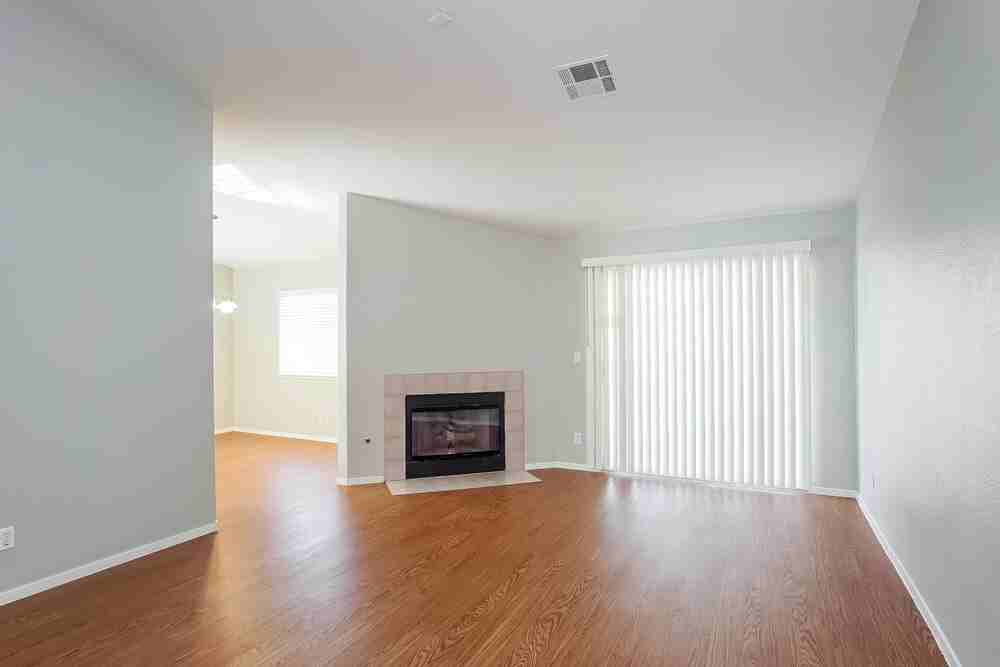 4705 Wild Oak Way - Photo 2 of 14