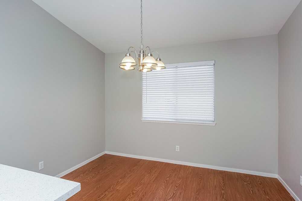 4705 Wild Oak Way - Photo 4 of 14