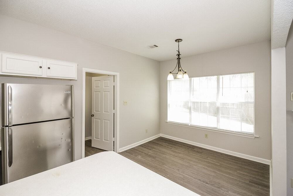 7899 Brady Creek Cv - Photo 7 of 17