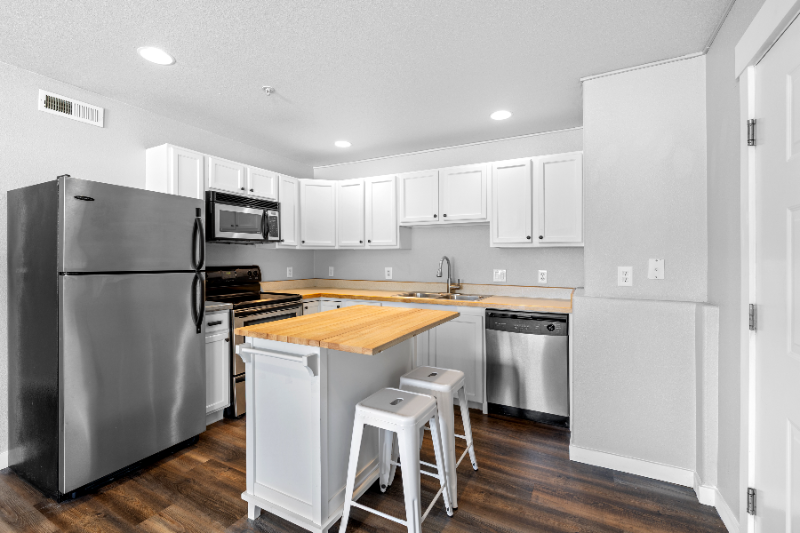 104 Colorado Ave #B - Photo 6 of 23