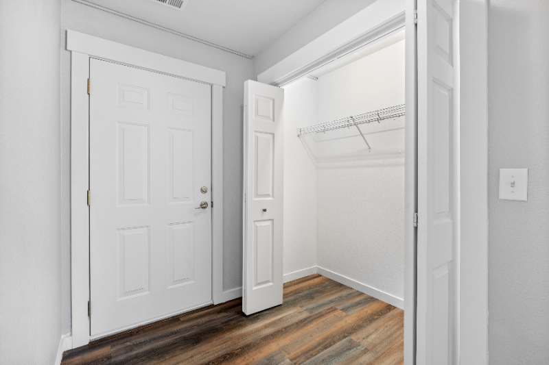 104 Colorado Ave #B - Photo 7 of 23