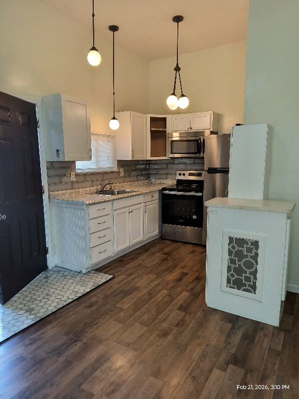 3516 Rhoda Ln - Photo 5 of 16