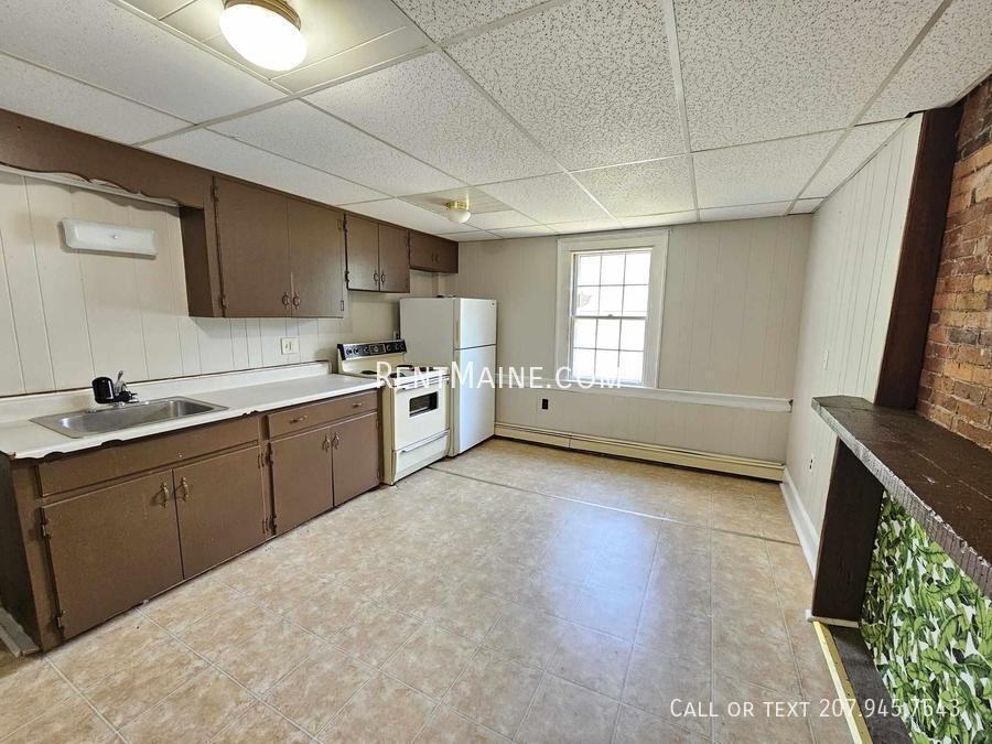 174 Brunswick St #4 - Photo 2 of 8