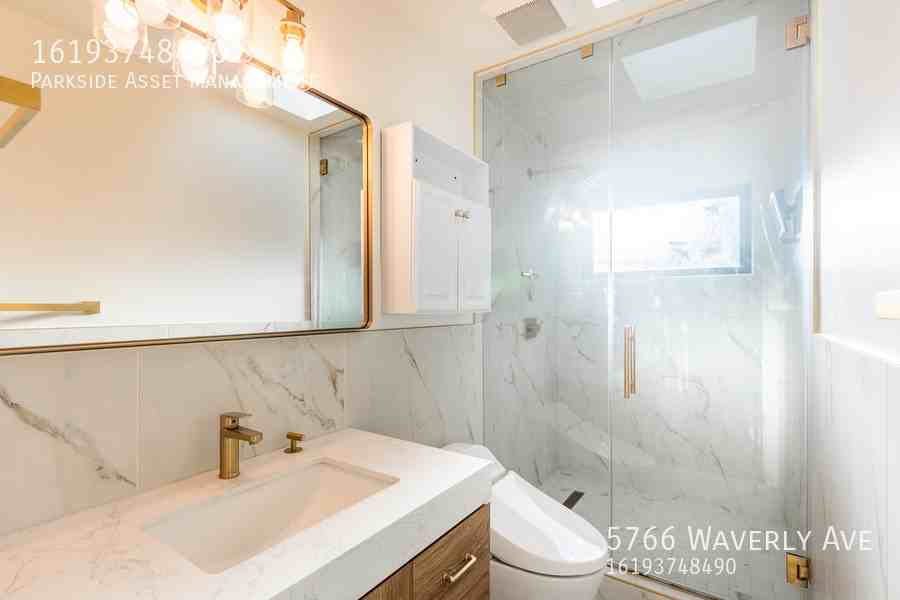 5766 Waverly Ave - Photo 7 of 16