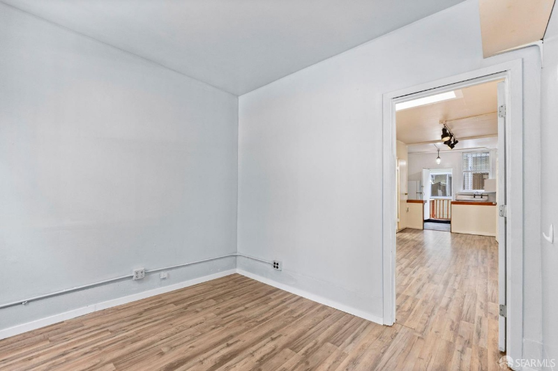 737 Minna St - Photo 5 of 13